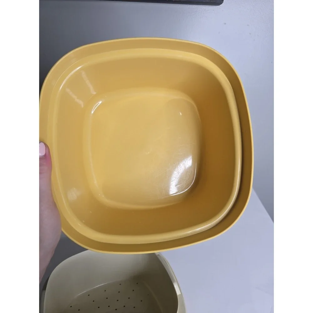 Vintage Tupperware Harvest Gold Microwave Steamer Set 3 Pc Square #888 887 889